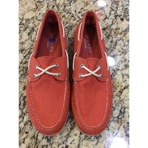 SPERRY TOPSIDER
